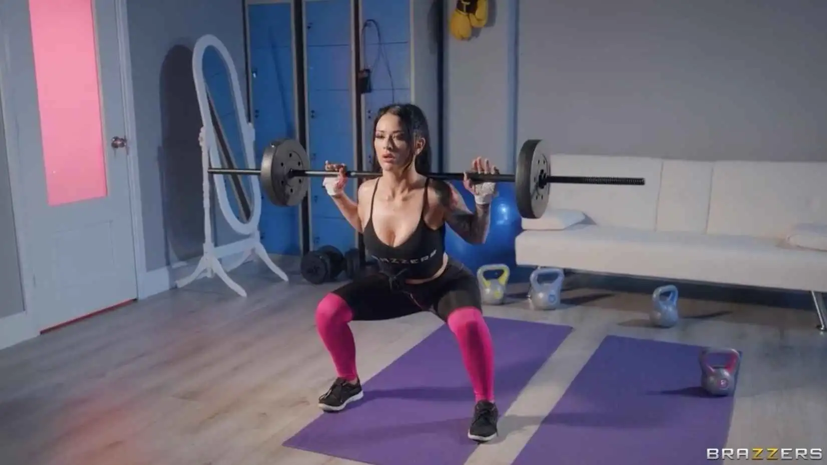 图片[2]-【安卓+电脑-SLG/真人/动态】湾景镇往事v0.1 AI汉化版 - ACG游戏社-ACG游戏社